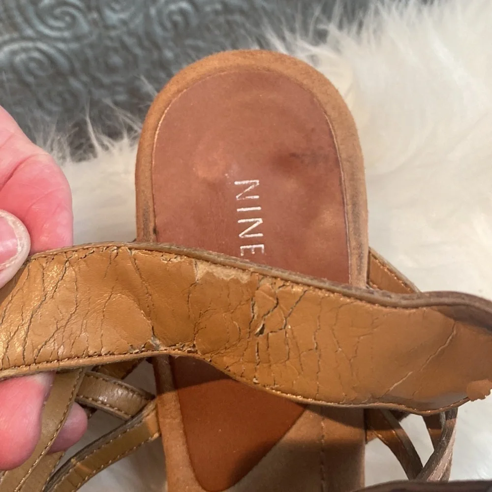 Nine West sz 7-7.5 Cork wedge shoe